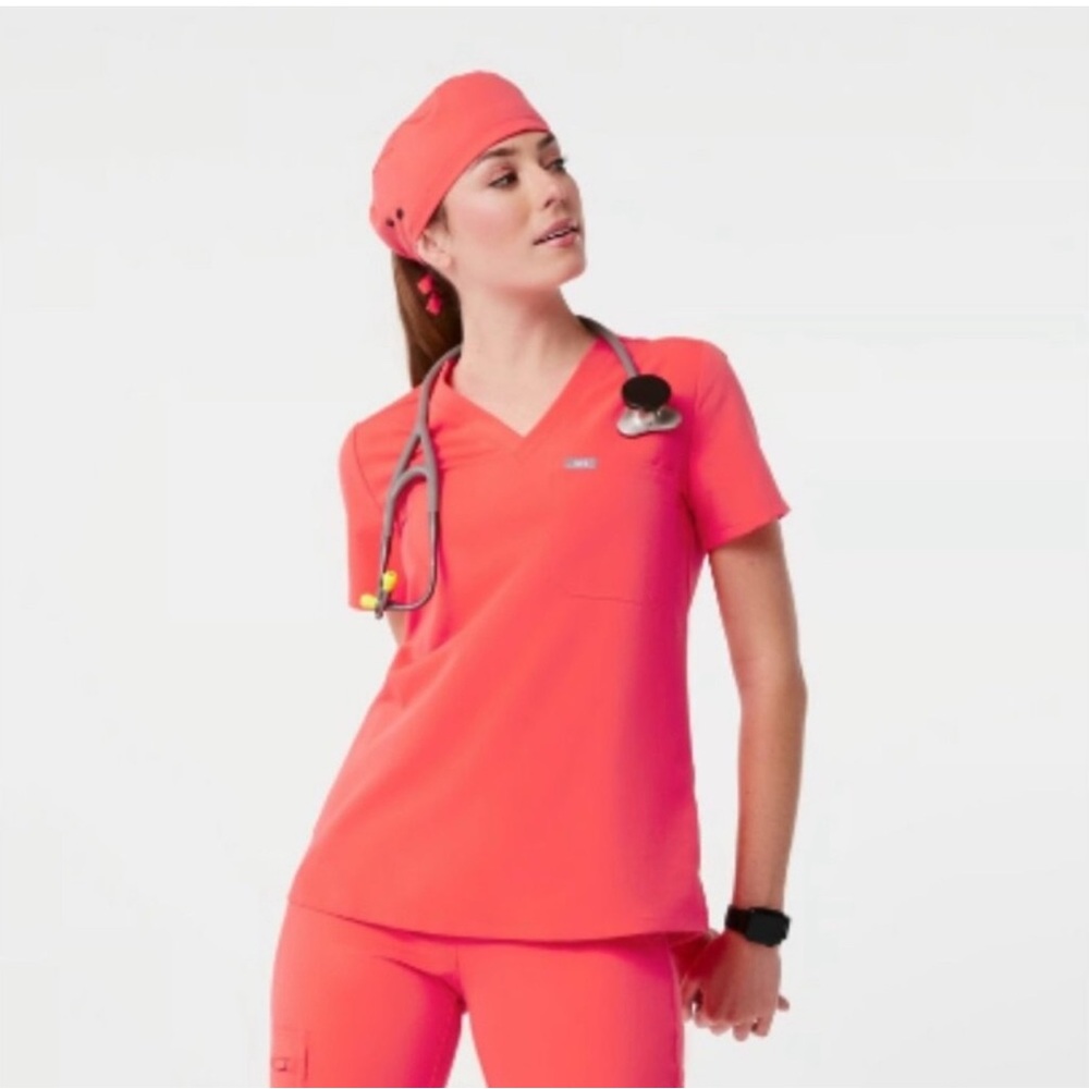 Figs fiery coral limited edition scrub top EUC